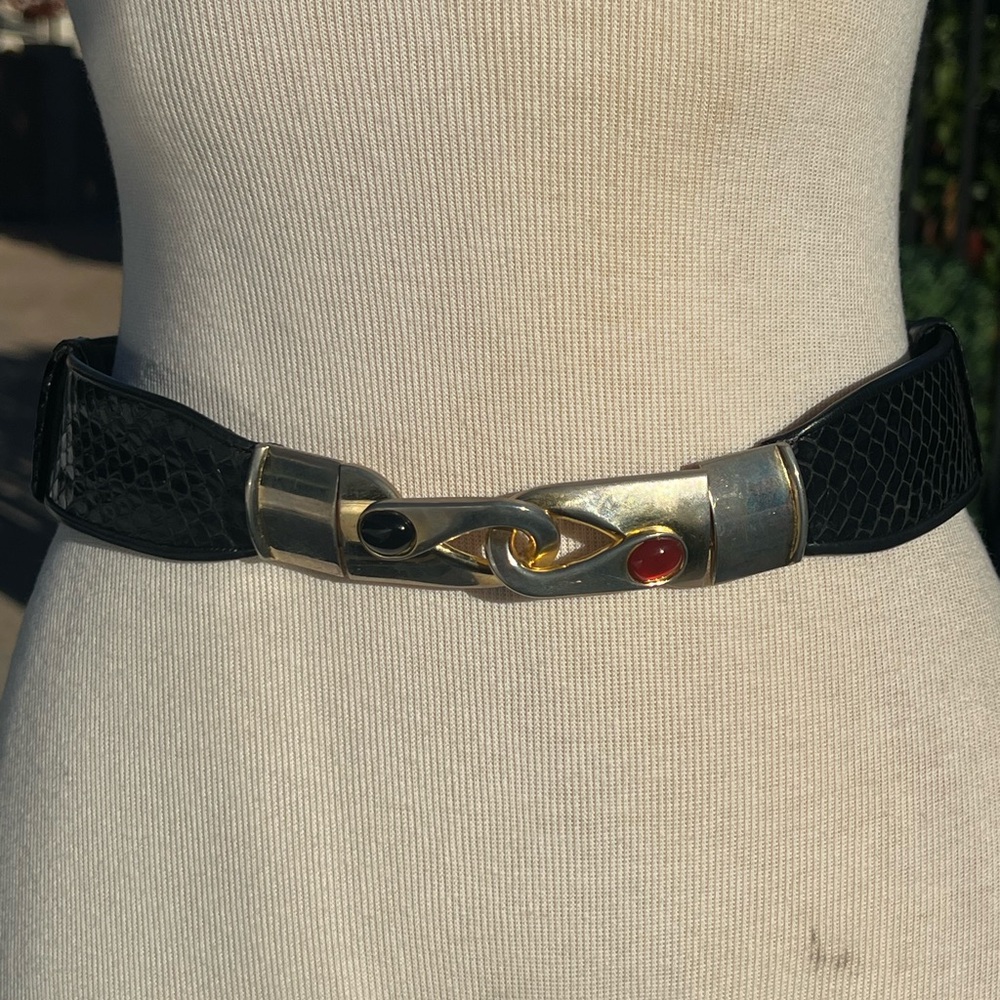 VINTAGE Judith Leiber Belt